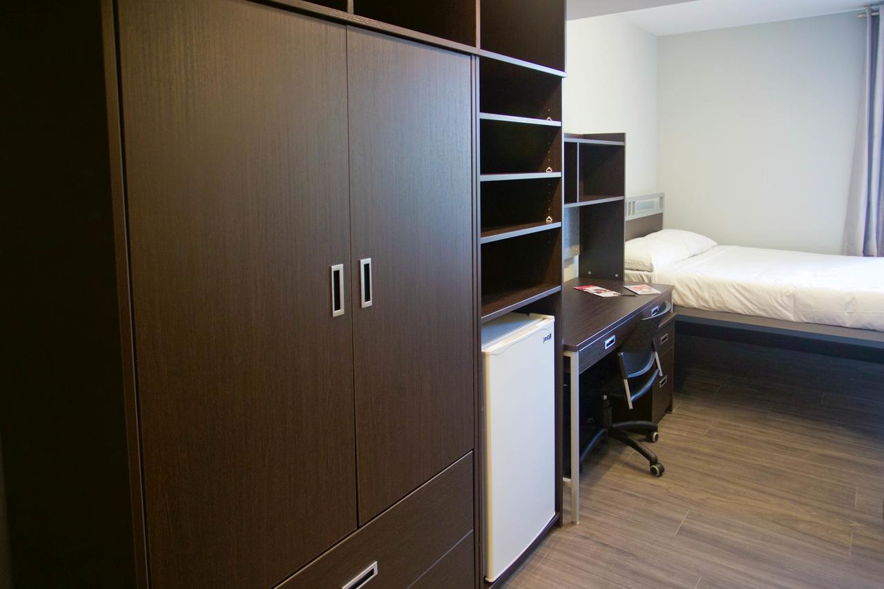 Aparthotel David C. Smith House - Queen'S University à Kingston Extérieur photo